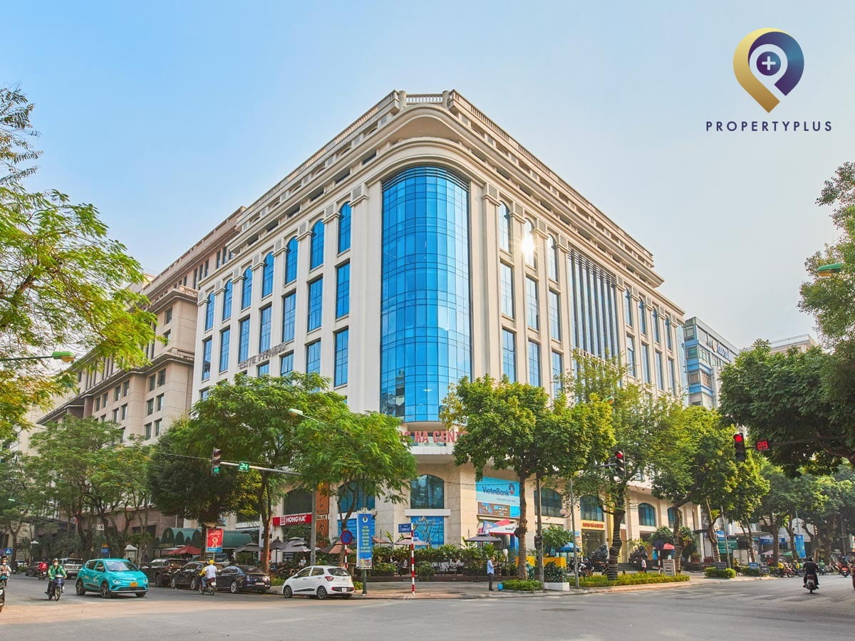 Góc nhìn toàn cảnh Tòa nhà Hồng Hà Center trên phố Lý Thường Kiệt - hình ảnh từ Property Plus